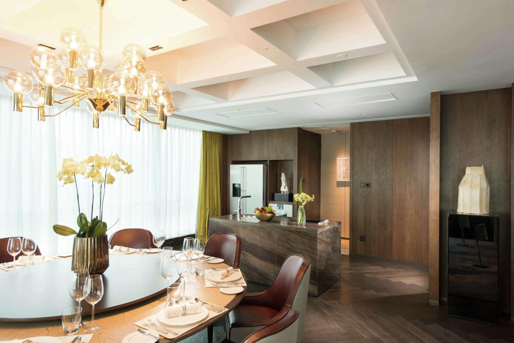 Hotel Conrad Canton Extérieur photo