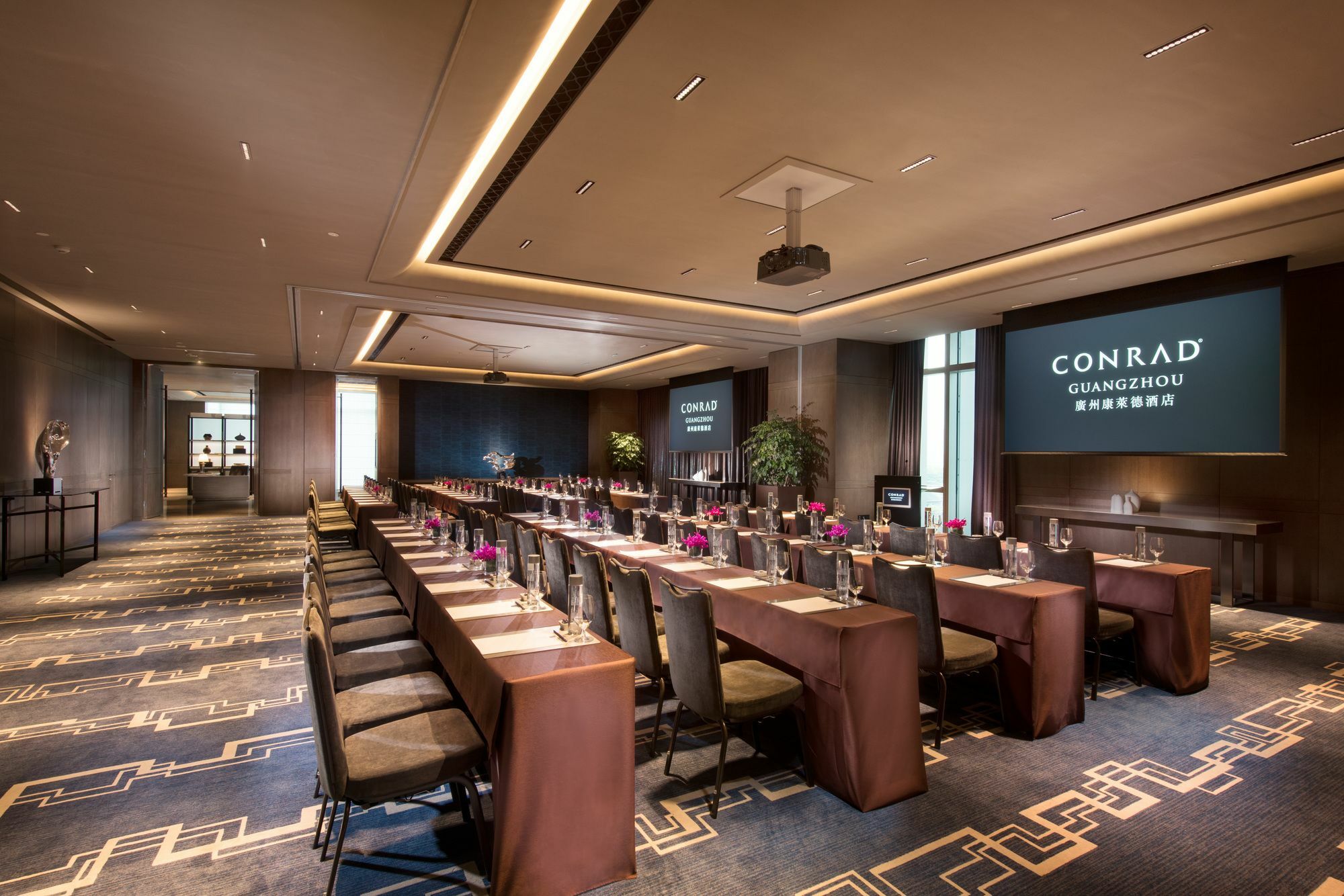 Hotel Conrad Canton Extérieur photo